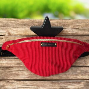 Sac banane en velours côtelé rouge – création artisanale française P’tite Poulette