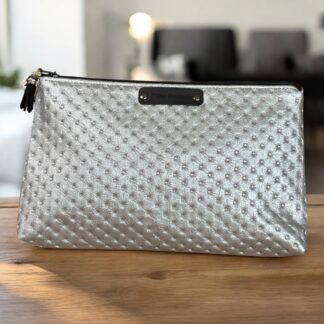 Trousse en simili cuir avec étoile argentée – création artisanale française P’tite Poulette